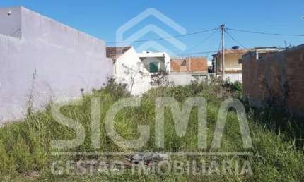 Terreno à venda na Rua Arina Amado Nunes, S/N, Jardim Franco, Macaé por R$ 70.000