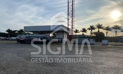 Barracão / Galpão / Depósito com 28 salas para alugar na Avenida Gastão Henrique Schueler, 318, Botafogo, Macaé por R$ 120.000