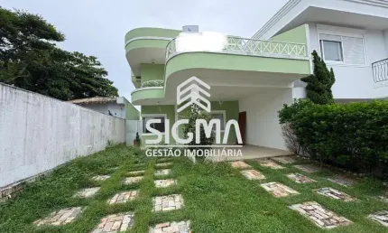 Casa em condomínio fechado com 4 quartos à venda na Estrada Heroína Lima Vieira Azevedo, 256, Glória, Macaé por R$ 1.150.000