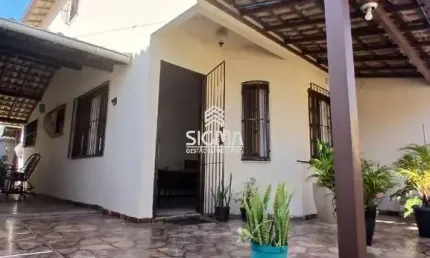 Casa com 2 quartos à venda na rua piauí, 74, extensão do bosque, rio das ostras por r$ 350.000