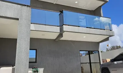 Belíssimo Triplex na avenida beira mar de Carapibus, Jacumã Conde-PB