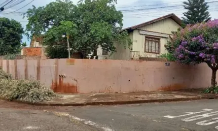 Casa com 2 quartos à venda na Rua Chavantes, Vila Goes, Londrina