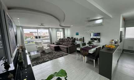 Apartamento com 3 quartos à venda na Travessa Jaguarão, 60, São João, Porto Alegre por R$ 875.000