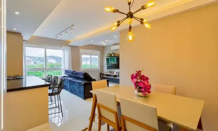 Apartamento com 2 quartos à venda na Jayr Amaury Koebe, 220, Jardim do Salso, Porto Alegre por R$ 799.000