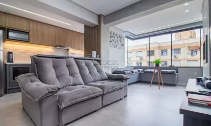 Apartamento com 3 quartos à venda na Rua Afonso Taunay, 202, Boa Vista, Porto Alegre por R$ 900.000
