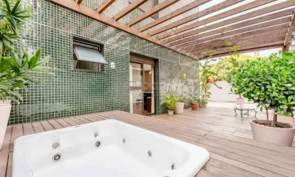 Apartamento com 2 quartos à venda na Rua Silva Jardim, 900, Auxiliadora, Porto Alegre por R$ 1.649.000