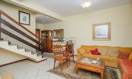 Casa em condomínio fechado com 3 quartos à venda na Praça Dom Pedro, 106, Vila Ipiranga, Porto Alegre por R$ 890.000