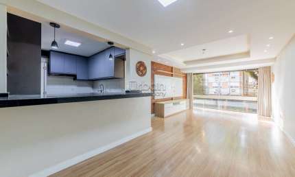 Apartamento com 2 quartos à venda na Rua Barão do Amazonas, 477, Petrópolis, Porto Alegre por R$ 620.000