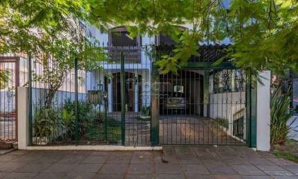 Casa em condomínio fechado com 4 quartos à venda na Rua Felipe de Oliveira, 596, Petrópolis, Porto Alegre por R$ 1.990.000