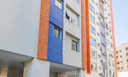 Apartamento com 3 quartos à venda na Rua Vinte e Quatro de Outubro, 1121, Moinhos de Vento, Porto Alegre por R$ 750.000
