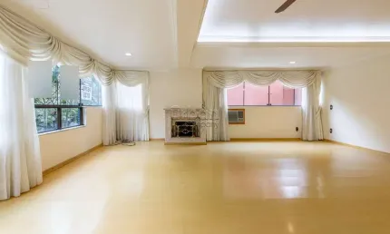 Apartamento com 3 quartos à venda na Avenida Lavras, 654, Petrópolis, Porto Alegre por R$ 1.390.000