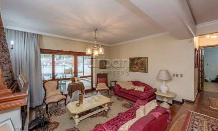 Casa em condomínio fechado com 4 quartos à venda na Rua Geraldo Souza Moreira, 65, Passo da Areia, Porto Alegre por R$ 1.200.000