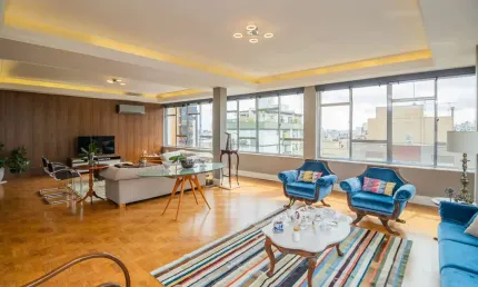 Apartamento com 3 quartos à venda na Rua Ramiro Barcelos, 1314, Rio Branco, Porto Alegre por R$ 2.150.000