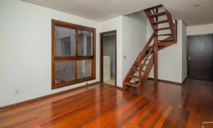 Cobertura com 2 quartos à venda na Rua Sinimbú, 43, Petrópolis, Porto Alegre por R$ 550.000
