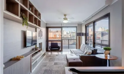 Apartamento com 2 quartos à venda na Rua Santos Neto, 123, Petrópolis, Porto Alegre por R$ 1.250.000