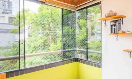 Apartamento com 2 quartos à venda na Rua Passo da Pátria, 479, Bela Vista, Porto Alegre por R$ 570.000