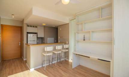 Apartamento com 1 quarto à venda na Rua Valdir Antônio Lopes, 199, Três Figueiras, Porto Alegre por R$ 620.000
