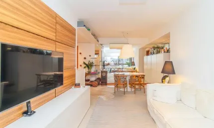 Apartamento com 2 quartos à venda na Rua Coronel Corte Real, 310, Petrópolis, Porto Alegre por R$ 794.000