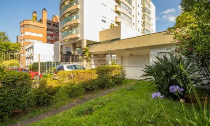 Casa em condomínio fechado com 2 quartos à venda na Rua Anita Garibaldi, 1613, Boa Vista, Porto Alegre por R$ 2.130.000