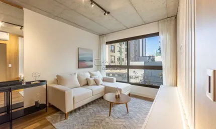 Apartamento com 2 quartos à venda na Rua Eça de Queiroz, 800, Petrópolis, Porto Alegre por R$ 948.000
