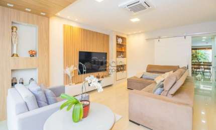 Casa em condomínio fechado com 4 quartos à venda na Rua Elias Bothome, 396, Jardim Planalto, Porto Alegre por R$ 1.650.000