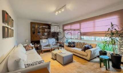 Casa em condomínio fechado com 3 quartos à venda na Avenida Teixeira Mendes, 1269, Chácara das Pedras, Porto Alegre por R$ 2.000.000