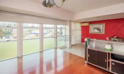 Apartamento com 3 quartos à venda na Avenida Ipiranga, 710, Menino Deus, Porto Alegre por R$ 648.000