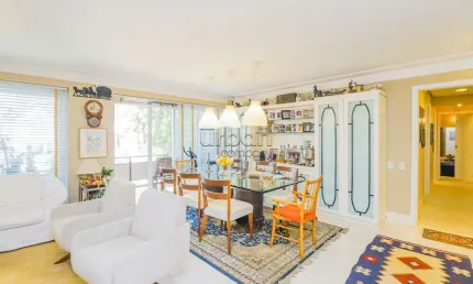 Apartamento com 2 quartos à venda na Rua Marquês do Pombal, 93, Moinhos de Vento, Porto Alegre por R$ 1.350.000