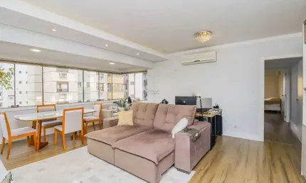 Apartamento com 2 quartos à venda na Rua São Luís, 700, Santana, Porto Alegre por R$ 680.000