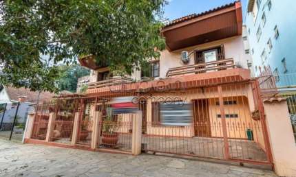 Casa em condomínio fechado com 3 quartos à venda na Rua Tenente-Coronel Fabrício Pilar, 817, Mont Serrat, Porto Alegre por R$ 990.900