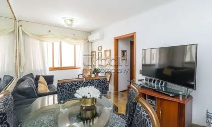 Apartamento com 2 quartos à venda na Rua Comendador Rheingantz, 265, Auxiliadora, Porto Alegre por R$ 530.000