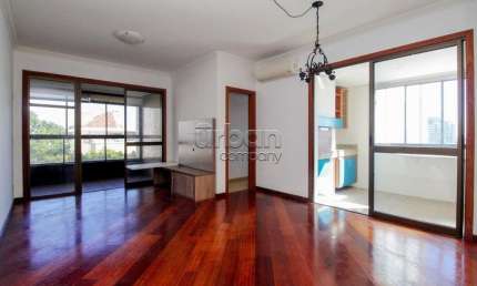 Apartamento com 3 quartos à venda na Rua Marcelo Gama, 288, São João, Porto Alegre por R$ 780.000