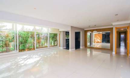 Apartamento com 4 quartos à venda na Avenida Túlio de Rose, 400, Jardim Europa, Porto Alegre por R$ 2.650.000