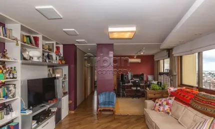 Apartamento com 3 quartos à venda na Avenida Grécia, 1100, Passo da Areia, Porto Alegre por R$ 880.000
