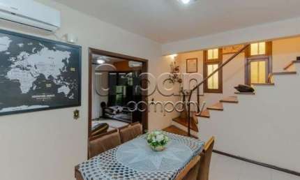 Casa em condomínio fechado com 4 quartos à venda na Rua Ramiro Barcelos, 784, Moinhos de Vento, Porto Alegre por R$ 1.052.000
