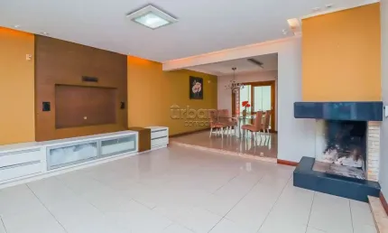 Casa com 3 quartos à venda na rua bispo sardinha, 39, vila ipiranga, porto alegre por r$ 1.300.000