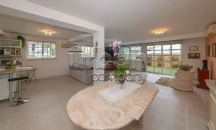 Casa em condomínio fechado com 3 quartos à venda na Rua São Leopoldo, 429, Chácara das Pedras, Porto Alegre por R$ 1.840.000