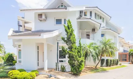Casa em condomínio fechado com 4 quartos à venda na Avenida Ecoville, 190, Ecoville, Porto Alegre por R$ 1.390.000