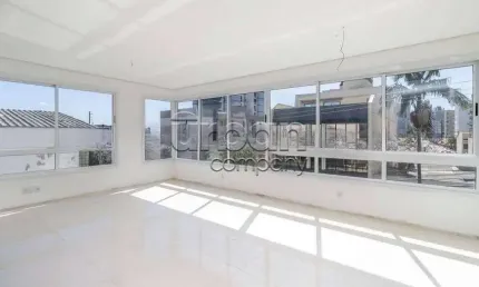 Apartamento com 3 quartos à venda na Rua General Tasso Fragoso, 75, Boa Vista, Porto Alegre por R$ 800.000