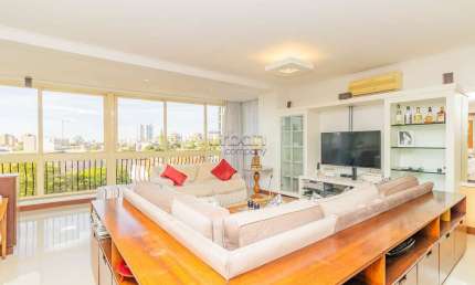 Apartamento com 3 quartos à venda na Alameda Emílio de Menezes, 75, Três Figueiras, Porto Alegre por R$ 1.900.000