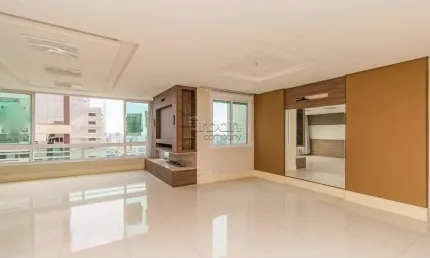 Apartamento com 3 quartos à venda na Avenida Luiz Manoel Gonzaga, 187, Petrópolis, Porto Alegre por R$ 1.330.000