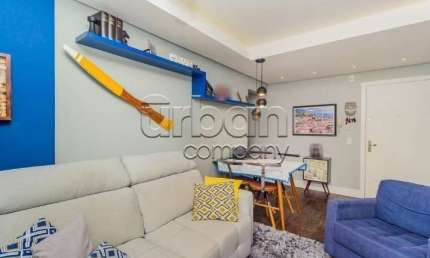 Apartamento com 2 quartos à venda na Rua Bezerra de Menezes, 623, Passo da Areia, Porto Alegre por R$ 590.000