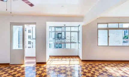 Apartamento com 4 quartos à venda na Rua General João Manoel, 207, Centro Histórico, Porto Alegre por R$ 520.000