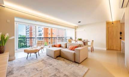 Apartamento com 3 quartos à venda na Avenida Túlio de Rose, 330, Jardim Europa, Porto Alegre por R$ 1.990.000
