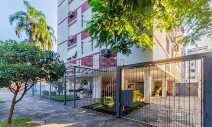 Cobertura com 3 quartos à venda na Rua Doutor Eduardo Chartier, 211, Higienópolis, Porto Alegre por R$ 850.000