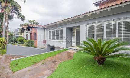 Casa em condomínio fechado com 5 quartos à venda na Rua General Francisco de Paula Cidade, 200, Chácara das Pedras, Porto Alegre por R$ 1.990.000