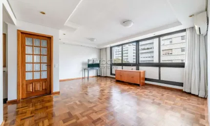 Apartamento com 3 quartos à venda na rua vinte e quatro de outubro, 700, moinhos de vento, porto alegre por r$ 1.050.000