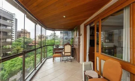 Apartamento com 3 quartos à venda na Rua Carlos Trein Filho, 577, Mont Serrat, Porto Alegre por R$ 1.600.000