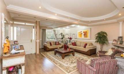 Casa em condomínio fechado com 4 quartos à venda na Rua João Berutti, 266, Chácara das Pedras, Porto Alegre por R$ 1.490.000