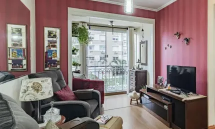 Apartamento com 2 quartos à venda na avenida benno mentz, 100, vila ipiranga, porto alegre por r$ 427.000